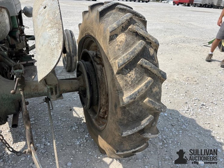 massey-ferguson-35-image-20