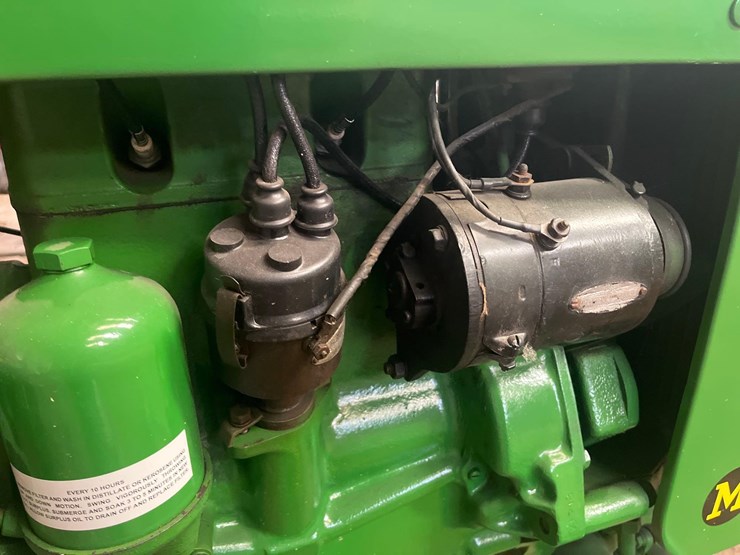 john-deere-m-image-11