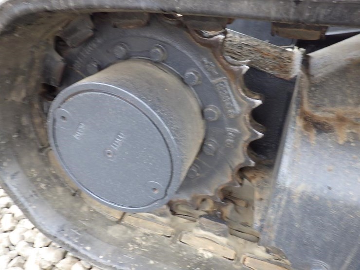komatsu-pc35mr-1-image-35