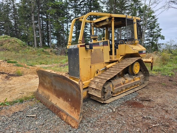 2001-caterpillar-d5m-xl-image-1