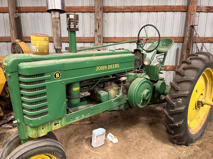 john-deere-b-image-13