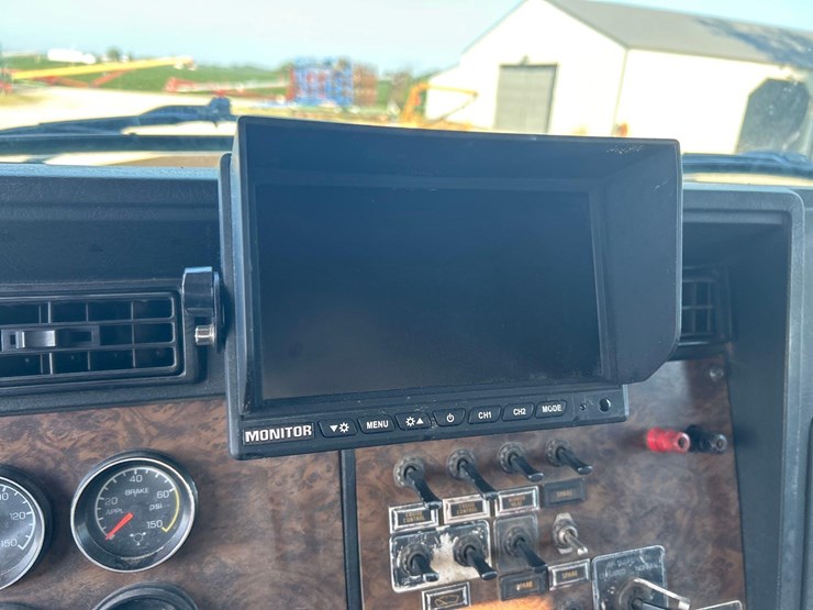 1990-kenworth-t600-image-33
