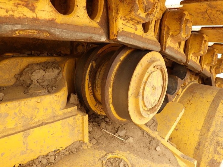 deere-750j-lt-image-41
