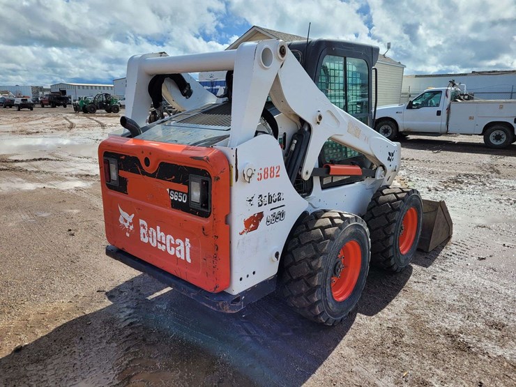 2018-bobcat-s650-image-4