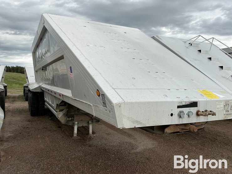 2004-travis-39-ft-image-1