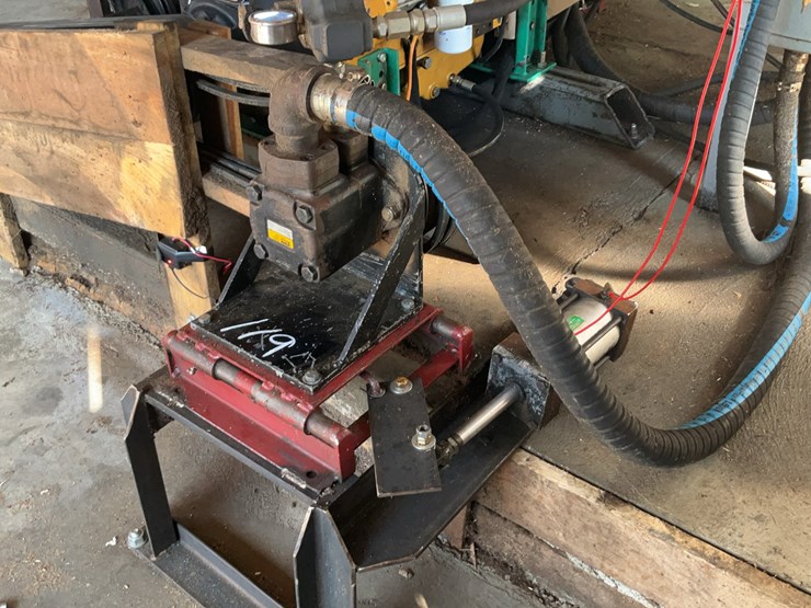 #119-•-kent-baker-resaw-image-22