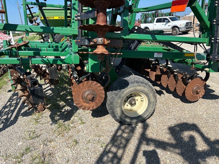 great-plains-4000-image-21