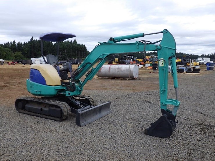 komatsu-pc35mr-1-image-2
