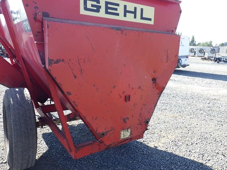 gehl-170-image-14