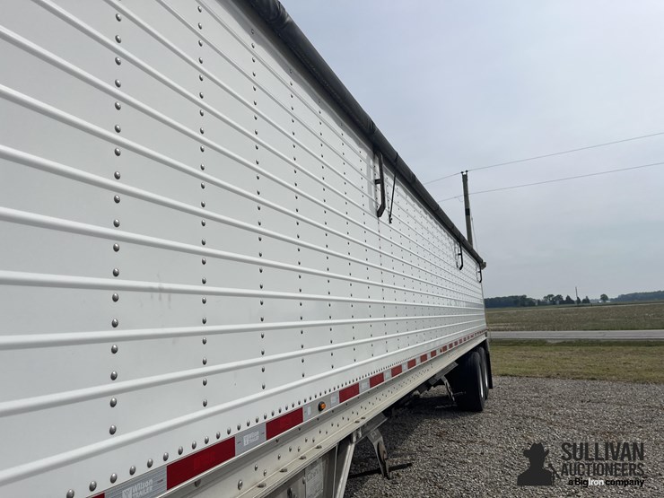 2018-wilson-grain-trailer-image-9