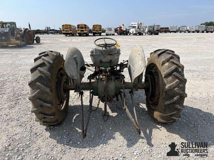 massey-ferguson-35-image-6