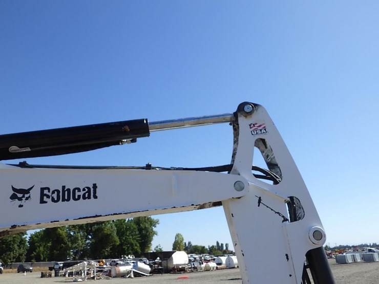 2012-bobcat-e50-image-18
