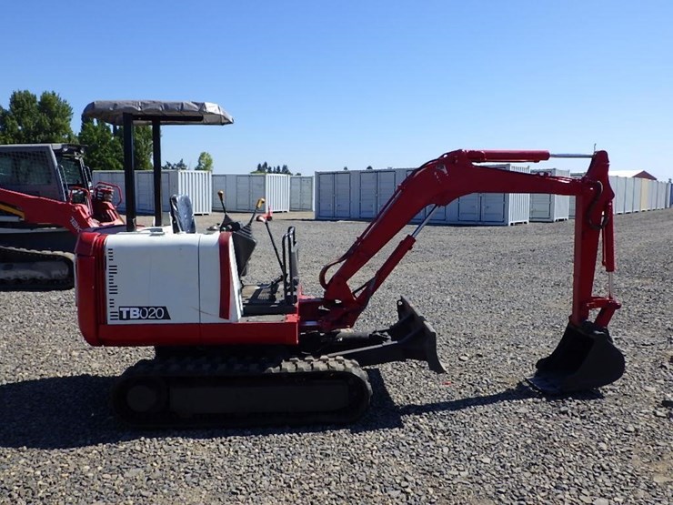 takeuchi-tb020-image-3