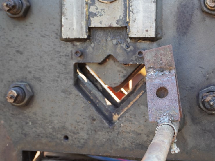 #172-•-edwards-jaws-iv-iron-worker-image-7