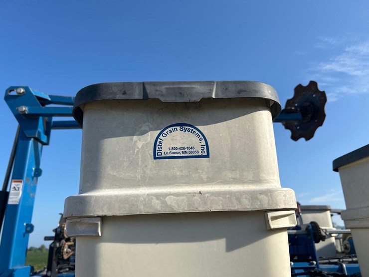 kinze-3500-image-12