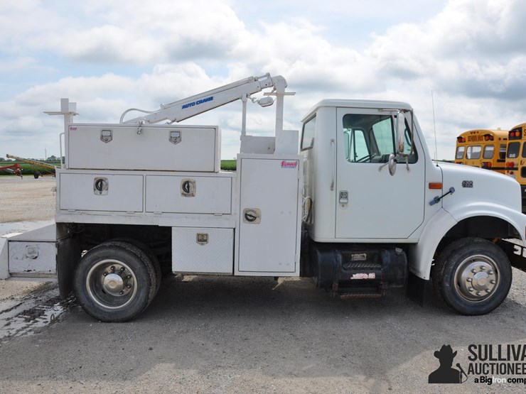 2000-international-4700-image-4