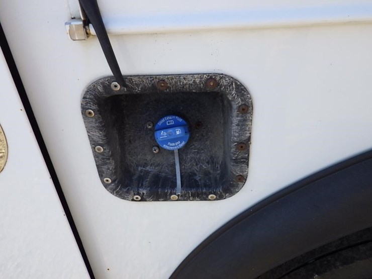 2012-ford-f450-image-17