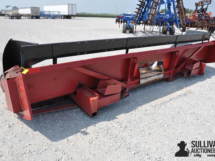 case-ih-1064-image-7