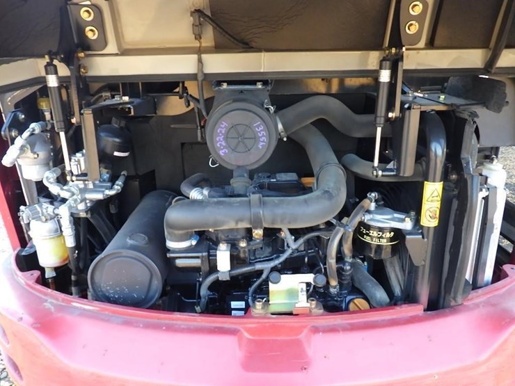 2019-takeuchi-tb230-image-21