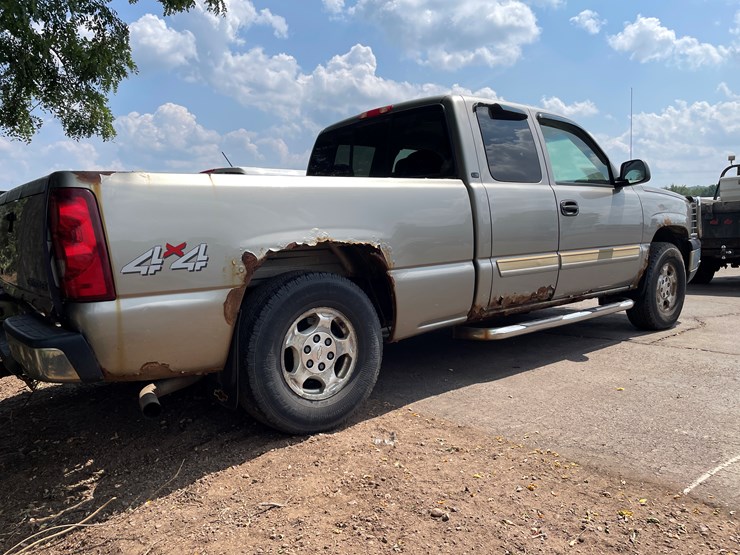 2003-chevrolet-silverado-1500-image-5