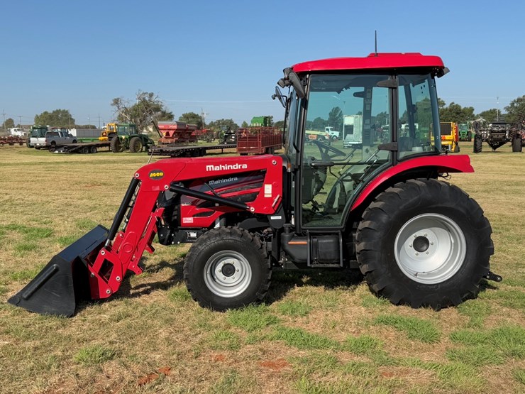 mahindra-2555-image-2