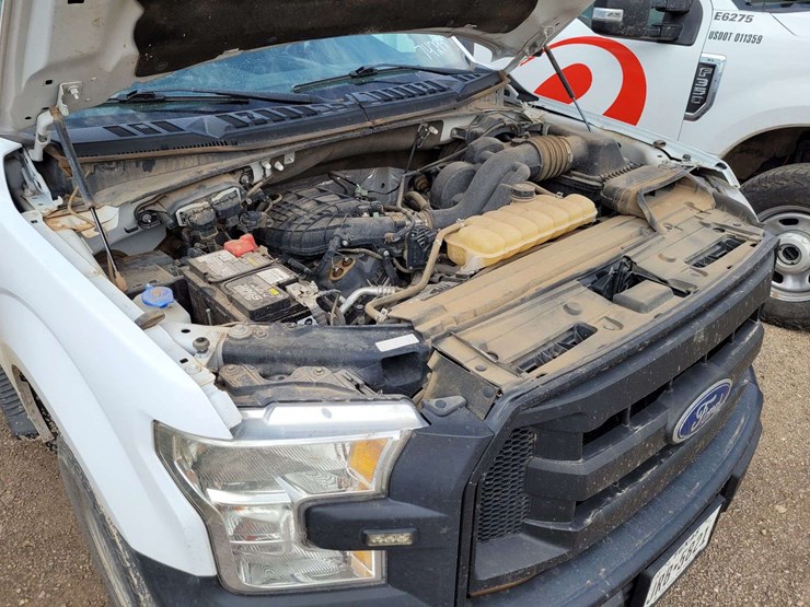 2017-ford-f150-image-15