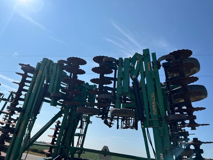 great-plains-4000-image-8