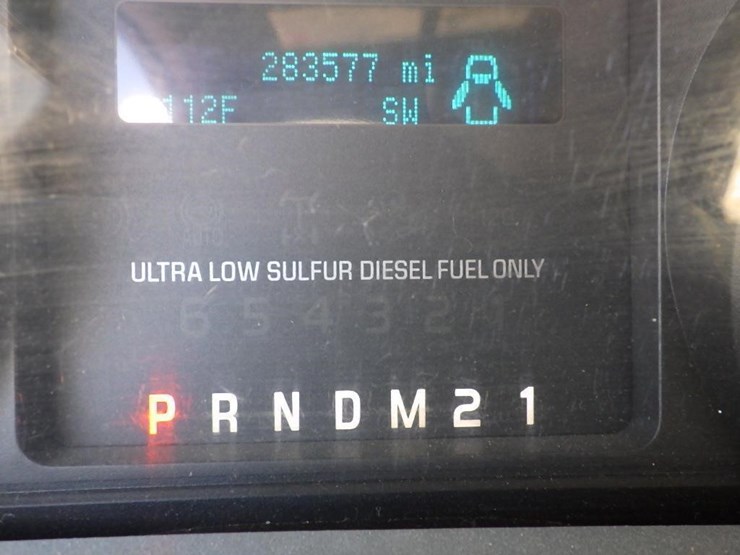2014-ford-f550-image-26