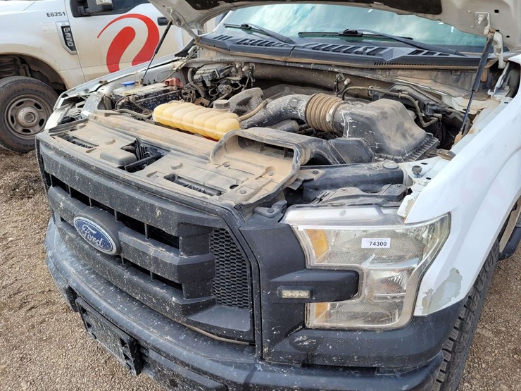 2017-ford-f150-image-13