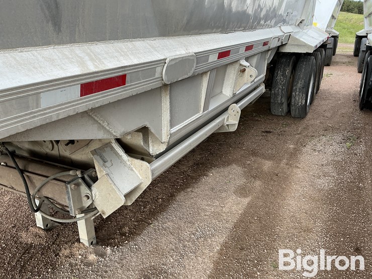 2004-travis-39-ft-image-20