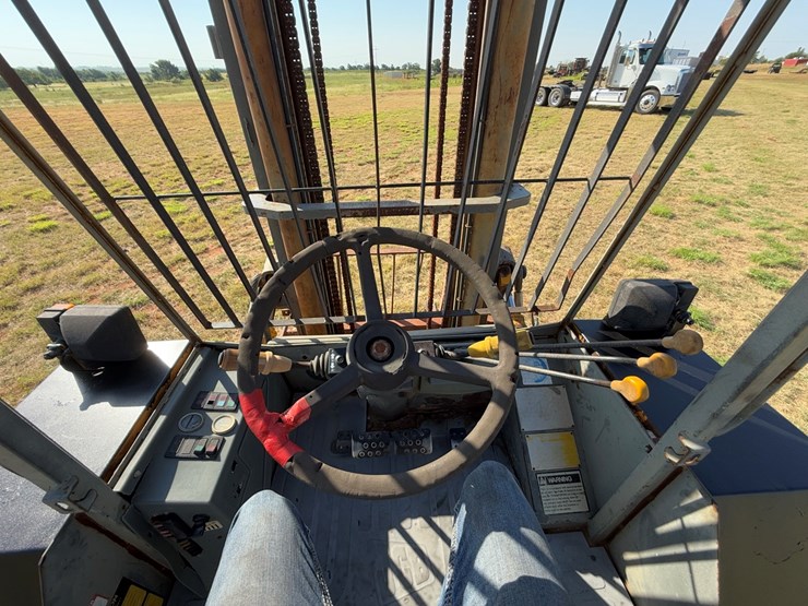 jcb-930-image-16