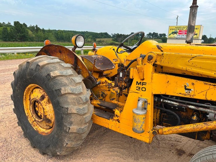 massey-ferguson-30-image-16