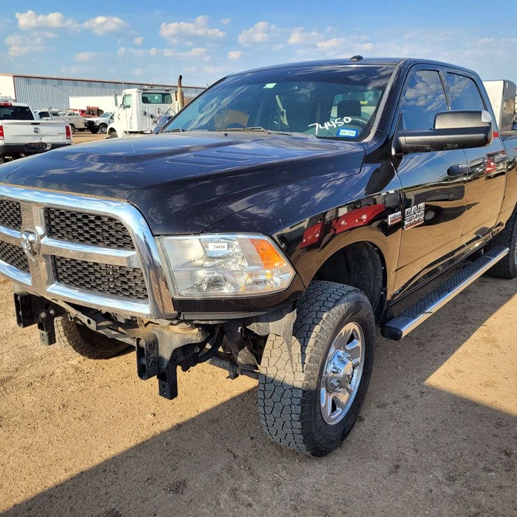 2016 RAM 2500 TRADESMAN