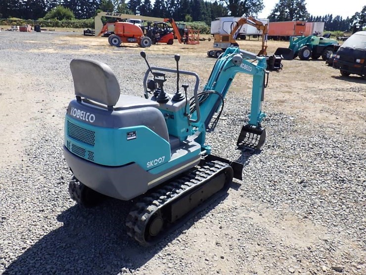kobelco-sk007-image-4