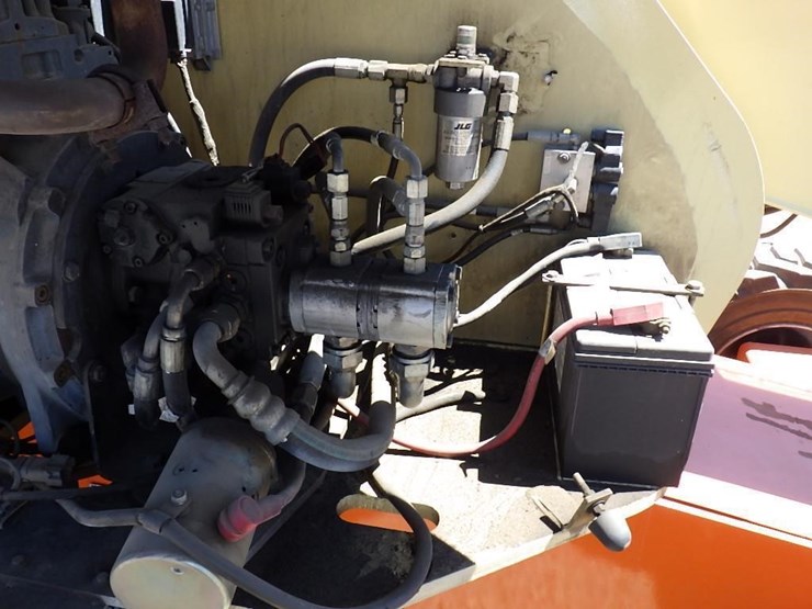 2009-jlg-400s-image-19