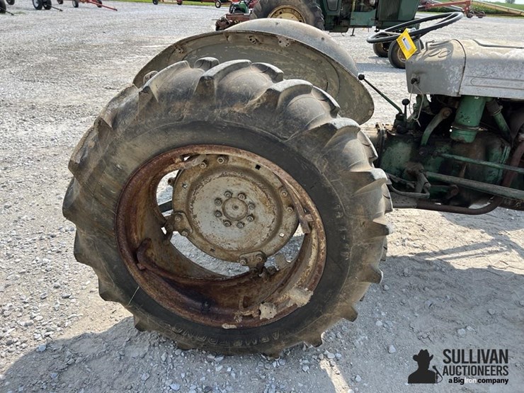 massey-ferguson-35-image-17