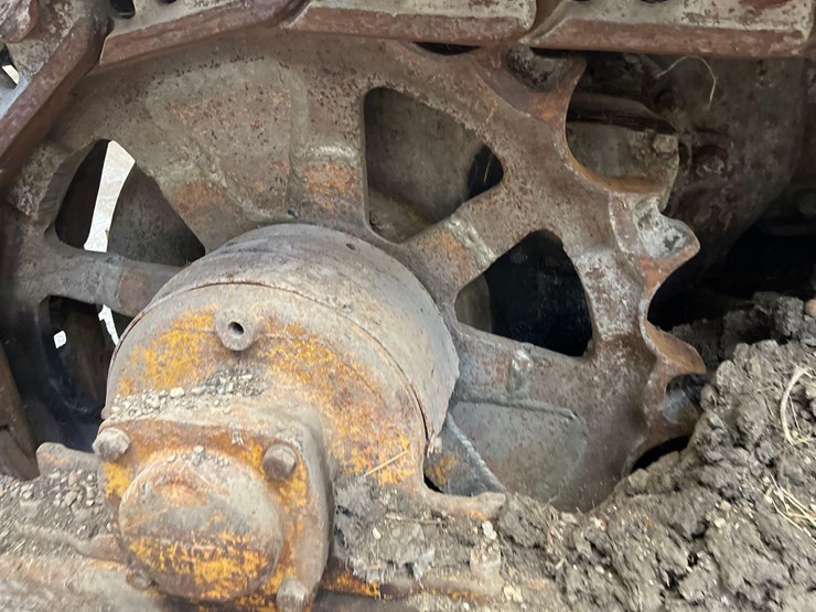 caterpillar-d8-image-25