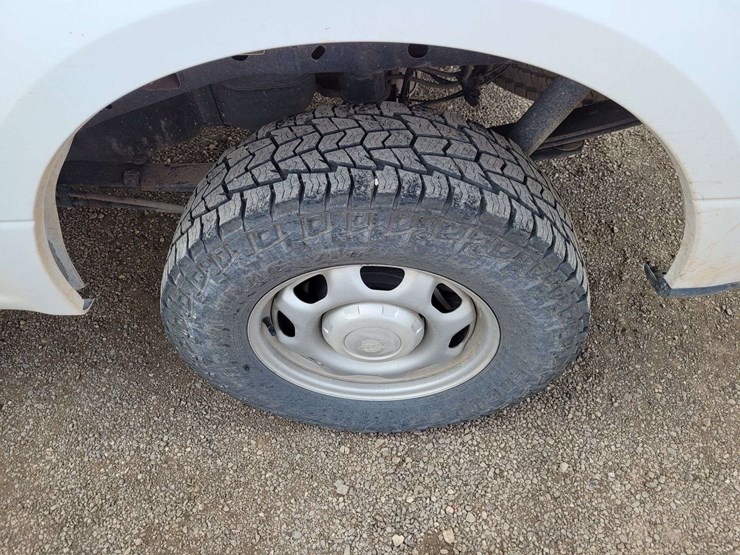 2017-ford-f150-image-18