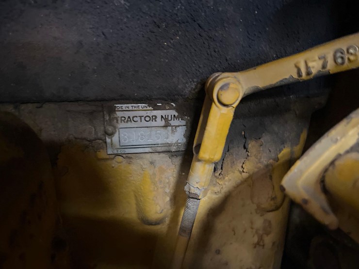 caterpillar-d2-image-17