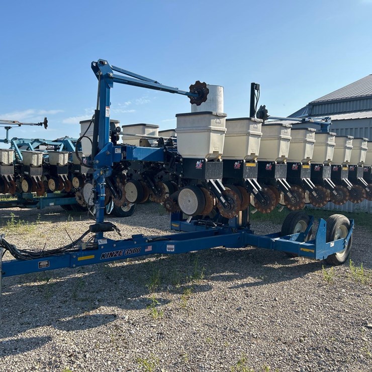KINZE 3500
