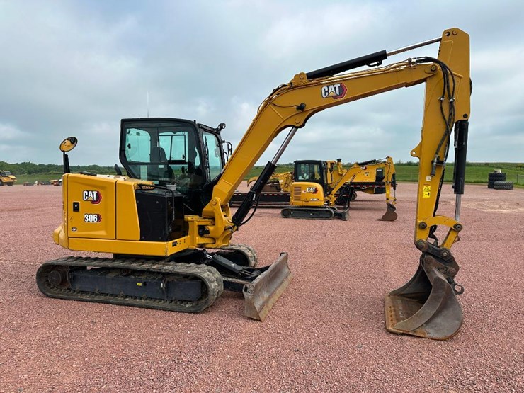 2020-caterpillar-306-cr-image-2