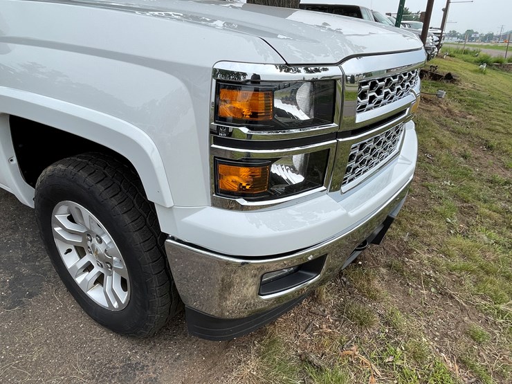 2015-chevrolet-silverado-1500-image-46