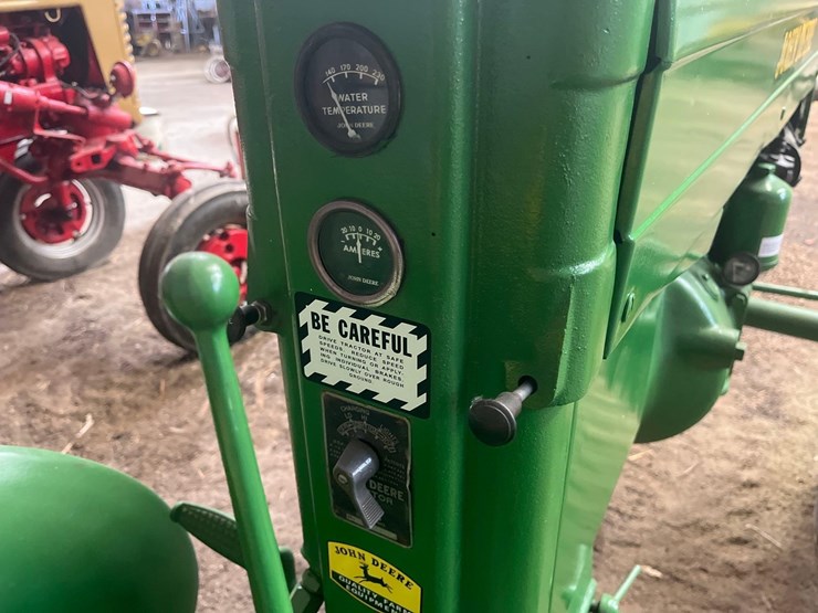 john-deere-m-image-15