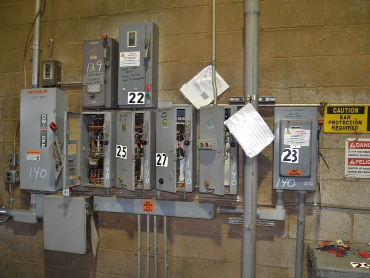 electrical-panel-w/-5-size-0-starter-w/-disconnect-w/-ge-200-amp-disconnect-image-1