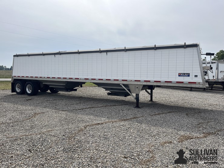2018-wilson-grain-trailer-image-4