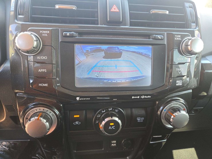 2017-toyota-4-runner-image-12