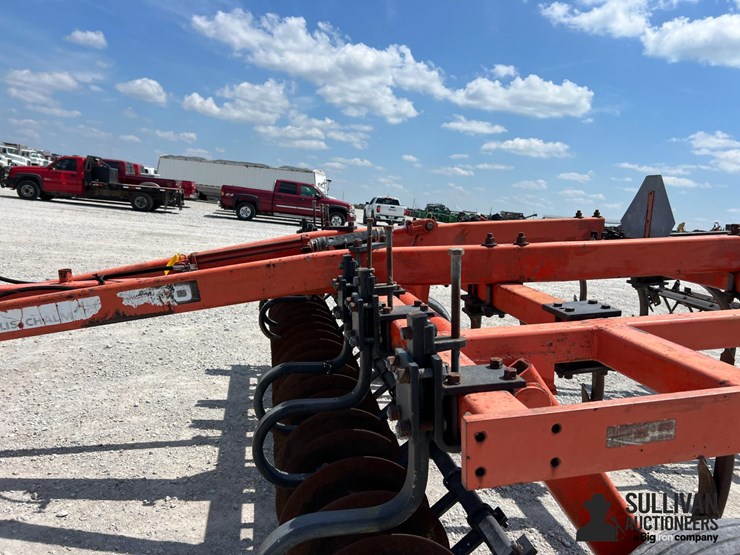 allis-chalmers-1500-image-13