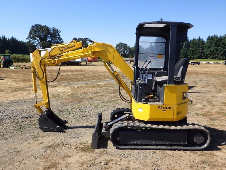 komatsu-pc12uu-image-7