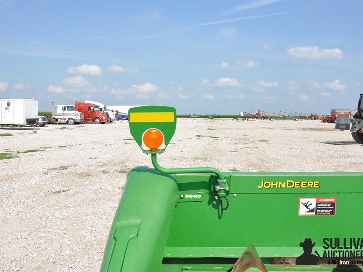 2008-john-deere-608c-image-13