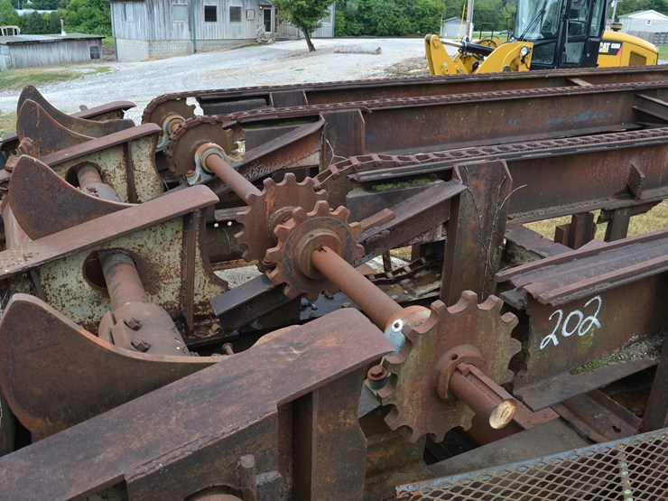 23'-4-strand-log-deck-w/-#78-chain-w/-nose-skids-w/-drive-image-5